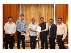 
      
      Paras Desai-Led FAITTA Extends Solidarity to Flood-Hit Assam 
      
      