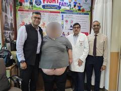 
      
      Delhi: 275-kg teenager brought to private hospital in Matador
      
      
