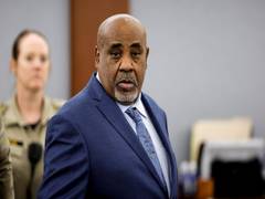 
      
      Duane Davis trial over Tupac Shakur’s death begins after 30 years
      
      