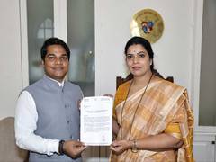 
      
      BJP Yuva Morcha demands medical facilities for Govindas
      
      