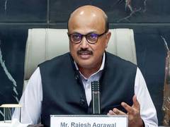 
      
      India eyes USD 100 billion gems and jewellery exports by 2040
      
      