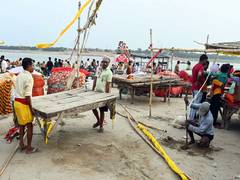 
      
      UP govt steps up flood rescue operations in affected areas
      
      