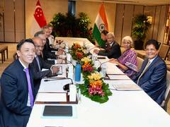 
      
      India, Singapore discuss deeper economic ties in manufacturing
      
      