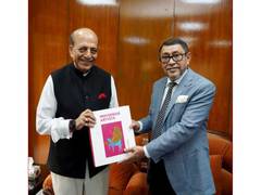 
      
      Indian High Commissioner calls on Bangladesh health minister
      
      