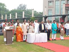 
      
      GL Bajaj Marks 80th Independence Day with Alumni 
      
      