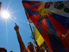 
      
      Dalhousie Tibetans hold peaceful rally, protest march 
      
      