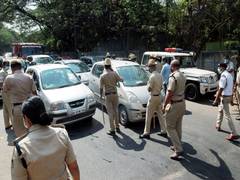 
      
      Rs 9 crore cash seized from creta
      
      