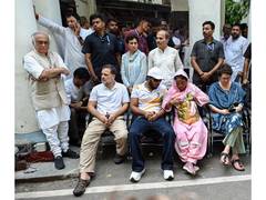 
      
      Delhi Police to register FIR in pellet gun case, say sources
      
      