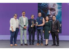 
      
      Naveen Jindal Unveils Dr. Anoop Bhagat's Ground breaking Book
      
      