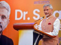 
      
      EAM gives realistic world view with 3-Cs, offers 4-D solution
      
      