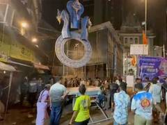 
      
      Two dead, five injured after Ganpati idol falls in Mumbai
      
      