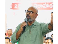 
      
      Telangana DGP denies BJP MP Arvind being tailed by police
      
      