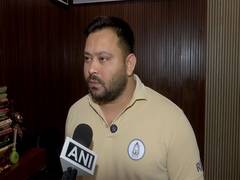 
      
      Tejashwi Yadav demands apology of officer over Dogs Bark remark
      
      