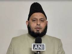 
      
      Muslim clerics criticise Allahabad HC order on Hijab in schools
      
      