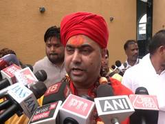 
      
      UP: Seers allege meeting on Ram Mandir donation theft stopped
      
      