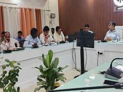 
      
      Uttar Pradesh: DM Satyendra Kumar chairs review meeting...
      
      
