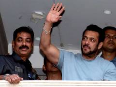 
      
      Chandigarh court issues notice to Salman Khan, Being Human
      
      