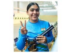 
      
      Suruchi recalls journey from local train rides to Indian jersey
      
      