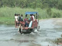 
      
      UP-Bihar border villages on alert following Nepal floods
      
      
