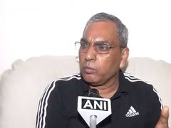 
      
      UP Minister slams Akhilesh Yadav over women allowance promise
      
      