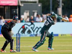 
      
      ETPL: Du Plessis powers Rotterdam Dockers to five-wicket win
      
      