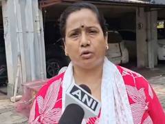 
      
      West Bengal people stranded in flood-hit Nepal; Family urges gove
      
      