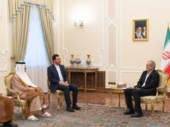 
      
      Qatar PM meets Iran President Pezeshkian in Tehran
      
      