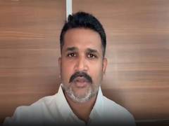 
      
      BRS attacks state govt as CMO official participates in Cong meet
      
      