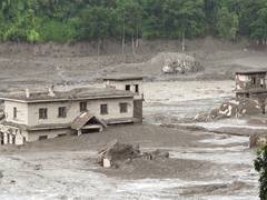
      
      Nepal flood death toll rises to 475, police issue fresh alert
      
      