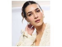 
      
      Kriti dig at Rakhi ad trolls in her Raksha Bandhan post
      
      