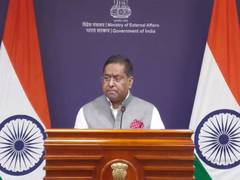 
      
      Contact established with 400 Indians in China:MEA on Nepal floods
      
      