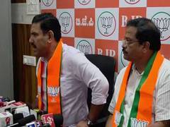 
      
      “Return Entire Rs 185 Crore of Valmiki Corporation”, says Vijayen
      
      