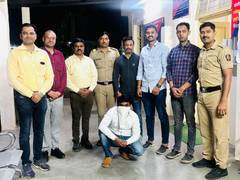 
      
      History sheeter held with firearms in Pune; Weapons seized
      
      