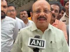 
      
      Karnataka Congress MLA TB Jayachandra questions cabinet expansion
      
      