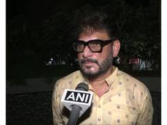 
      
      Waris Pathan seeks arrests in Mumbai slogan case
      
      