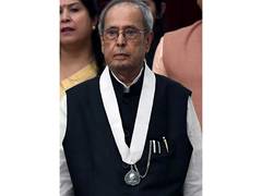 
      
      Mallikarjun Kharge pays tribute to Pranab Mukherjee
      
      