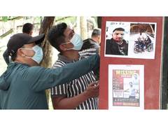 
      
      Nepal floods: Families scan missing-person lists at Bidur
      
      
