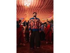 
      
      Badshah drops his Marathi song 'Chimna'
      
      