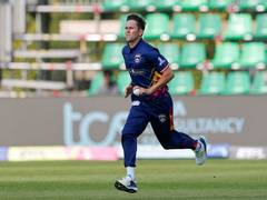 
      
      ETPL captures global attention with stars rewriting history
      
      