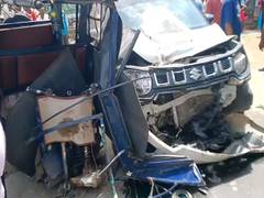 
      
      3 injured due to car-e-rickshaw collision in Agartala
      
      