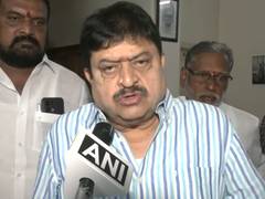 
      
      Telangana BJP chief demands strict action in nurse murder case
      
      