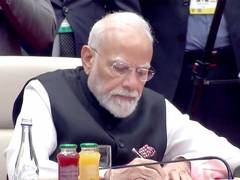 
      
      PM Modi signs declaration at 26th SCO Summit
      
      
