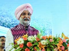 
      
      Delhi LG inaugurates MCD-IIT workshop on solid waste management
      
      