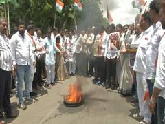 
      
      Congress workers protest against FIR on Rahul Gandhi
      
      