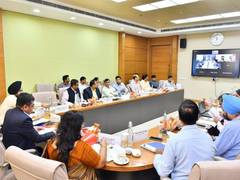 
      
      India, Afghanistan agree follow-up measures to boost trade, custo
      
      
