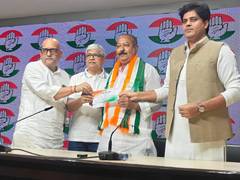 
      
      AIMIM's Asim Waqar switches to Congress in run-up to UP polls
      
      