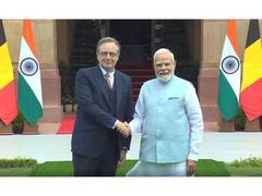 
      
      Prime Minister Narendra Modi meets Belgian Prime Minister
      
      