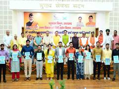 
      
      Uttarakhand CM distributes appointment letters to 101 candidates
      
      