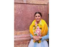 
      
      Nimrat Kaur seeks divine blessings in Vrindavan
      
      
