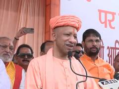 
      
      Uttar Pradesh CM celebrates Janmashtami in Mathura
      
      